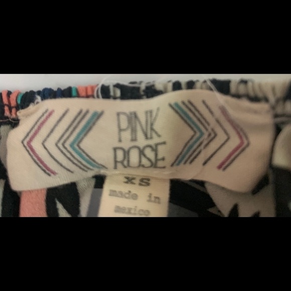 Pink Rose Aztec pattern Top XS - Picture 2 of 2